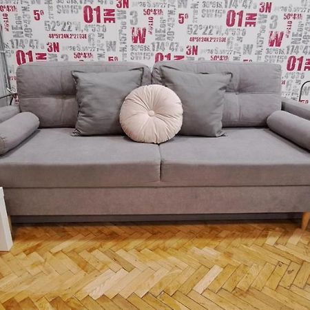 6-Pack Apartment In The Party District 布达佩斯 外观 照片